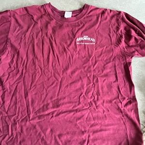 ❤️vintage arrowhead big t❤️